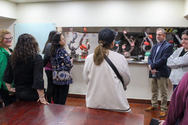 UDLA inicia nueva versión de la Escuela de Gastronomía Social junto a emprendedores de San Joaquín