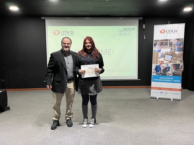 Estudiantes de enseñanza media son parte de la segunda versión de “Unlock your English” liderado por el Instituto de Inglés de UDLA