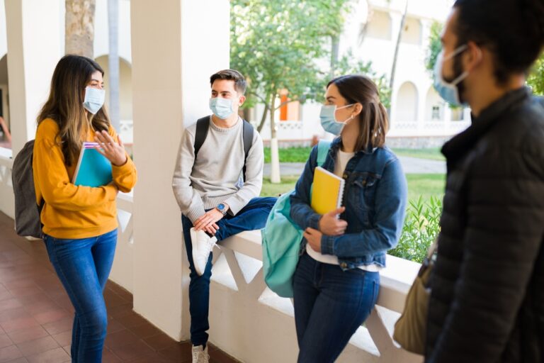 Semana de Inducción para estudiantes de primer año de UDLA vuelve de manera presencial este 2022