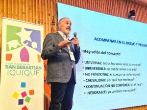 Educación inclusiva y bienestar en contextos hospitalarios abordados por UDLA en seminario