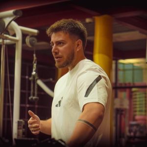 Matías Covarrubias, referente deportivo y egresado de Educación Física UDLA