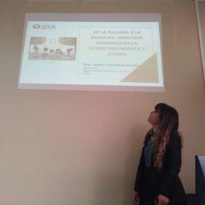 Dra. Loreto Cantillana, académica de la Facultad de Educación UDLA, expone en el Encuentro Nacional Utopías Por-Venir organizado por CLACSO.