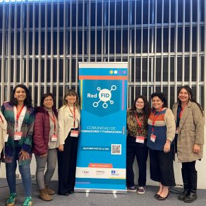 Académica UDLA participa en Encuentro Nacional de Formadores en Lenguaje en Villarrica